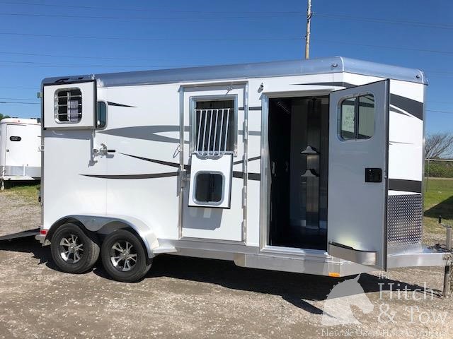 2019 4 Star Runabout 2 Horse Straight Load Bumper Pull 21 900