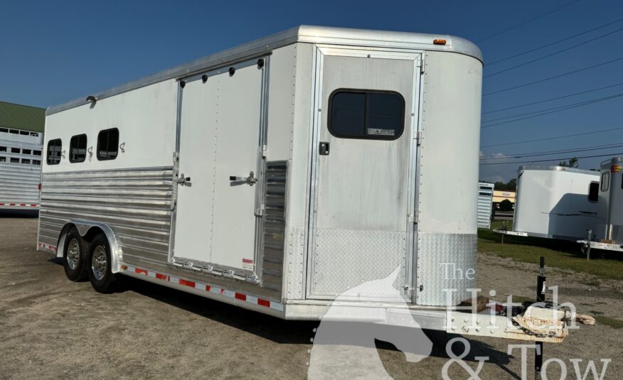 2004 HART 3 HORSE SLANT BUMPER PULL W/ DRESSING ROOM & RAMP TO DRESSING ROOM! $29,900