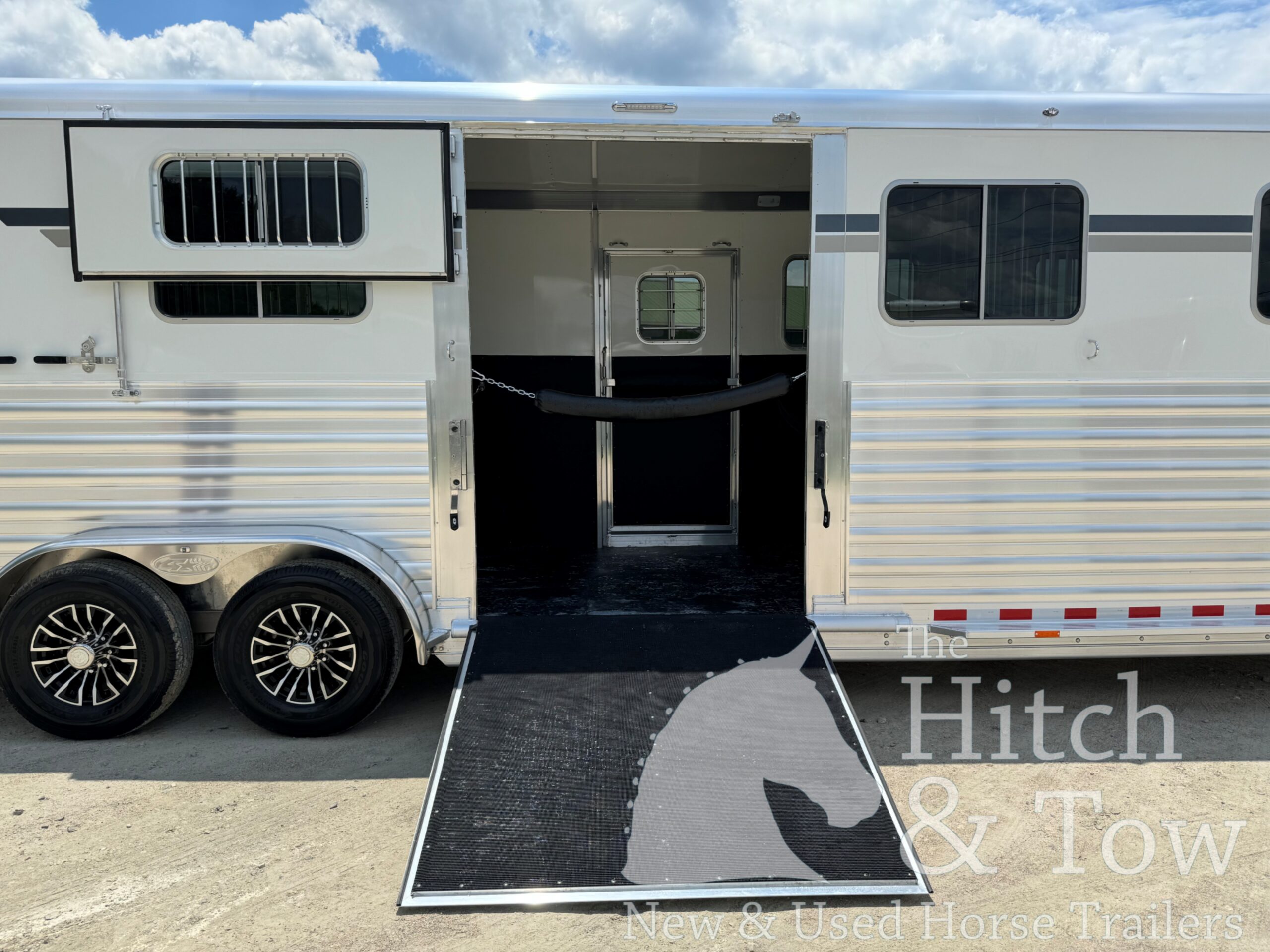 2025 4 STAR 4 HORSE HEAD TO HEAD W/ MANY UPGRADES!!! $81,500