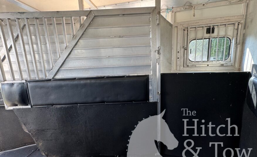 2004 HART 3 HORSE SLANT BUMPER PULL W/ DRESSING ROOM & RAMP TO DRESSING ROOM! $29,900