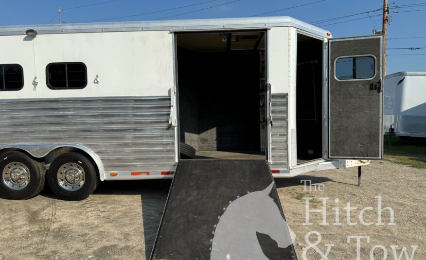 2004 HART 3 HORSE SLANT BUMPER PULL W/ DRESSING ROOM & RAMP TO DRESSING ROOM! $29,900