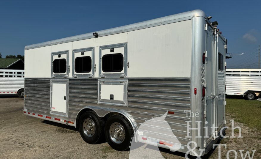 2004 HART 3 HORSE SLANT BUMPER PULL W/ DRESSING ROOM & RAMP TO DRESSING ROOM! $29,900