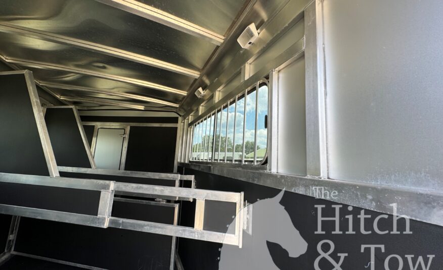 2016 SHADOW 3 HORSE SLANT LOAD LIVING QUARTERS TRAILER W/ UPGRADES & 7’5″ TALL! $29,900