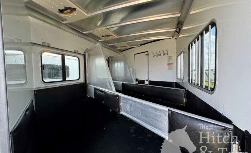 2007 SUNDOWNER SunLite 727 3 HORSE w/ 12′ LIVING QUARTERS $34,900