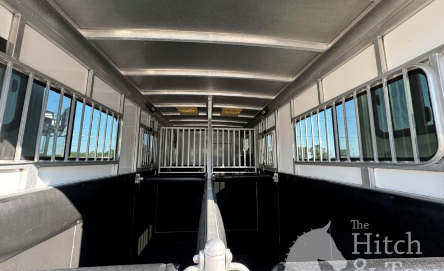 2012 SUNDOWNER 2+1 GOOSENECK TRAILER W/ AC $33,900