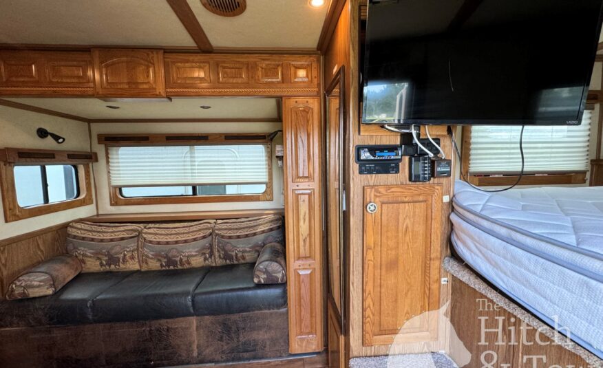 2007 SUNDOWNER SunLite 727 3 HORSE w/ 12′ LIVING QUARTERS $34,900