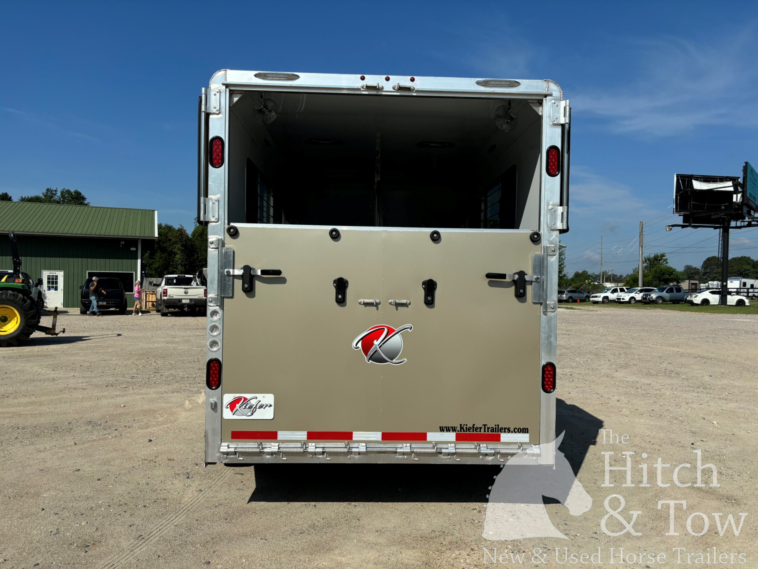 2025 KIEFERBUILT GENESIS 2 HORSE BUMPER PULL W/ DRESSING ROOM $27,000