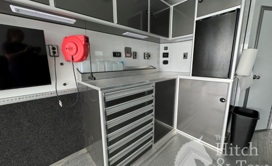 2024 INTECH TRAILER ALL ALUMINUM 42′ ENCLOSED TRAILER $100,900