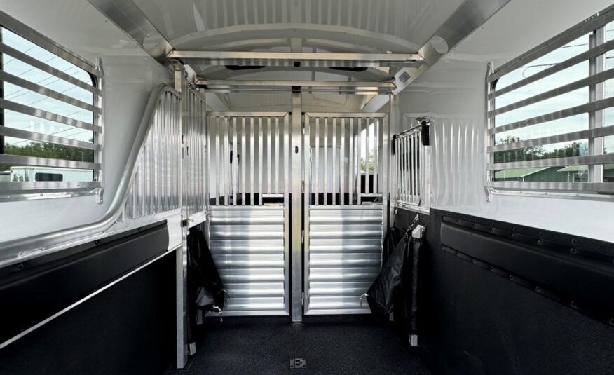 2025 4 STAR  2+1 W/ ROLLING DIVIDER, WERM,  5′ DRESSING ROOM & MORE!! $57,900