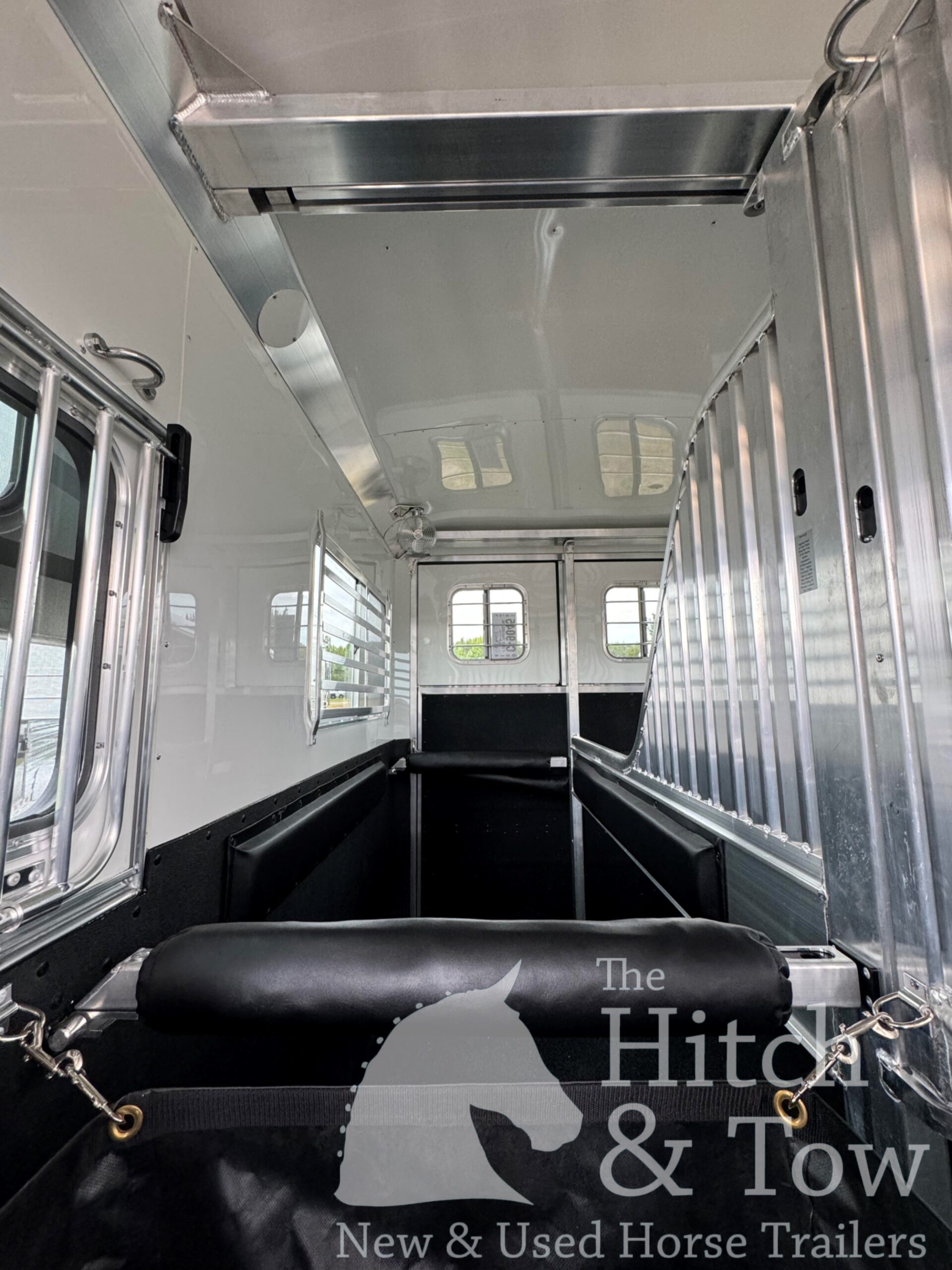 2025 4 STAR  2+1 W/ ROLLING DIVIDER, WERM, 5′ DRESSING ROOM & MORE!! $57,900