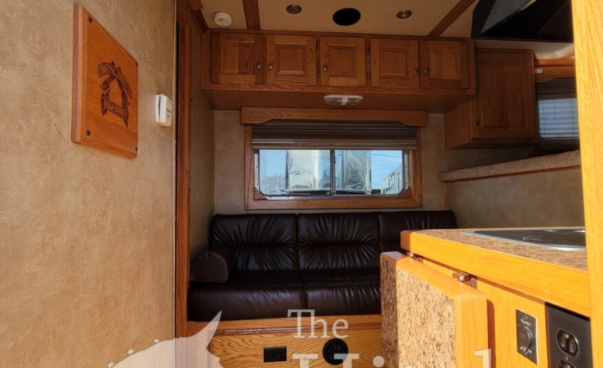 2014 4 STAR 3+1 W/ OPTION TO HAUL 5! 9′ LIVING QUARTERS W/ TONS OF UPGRADES!! $39,900