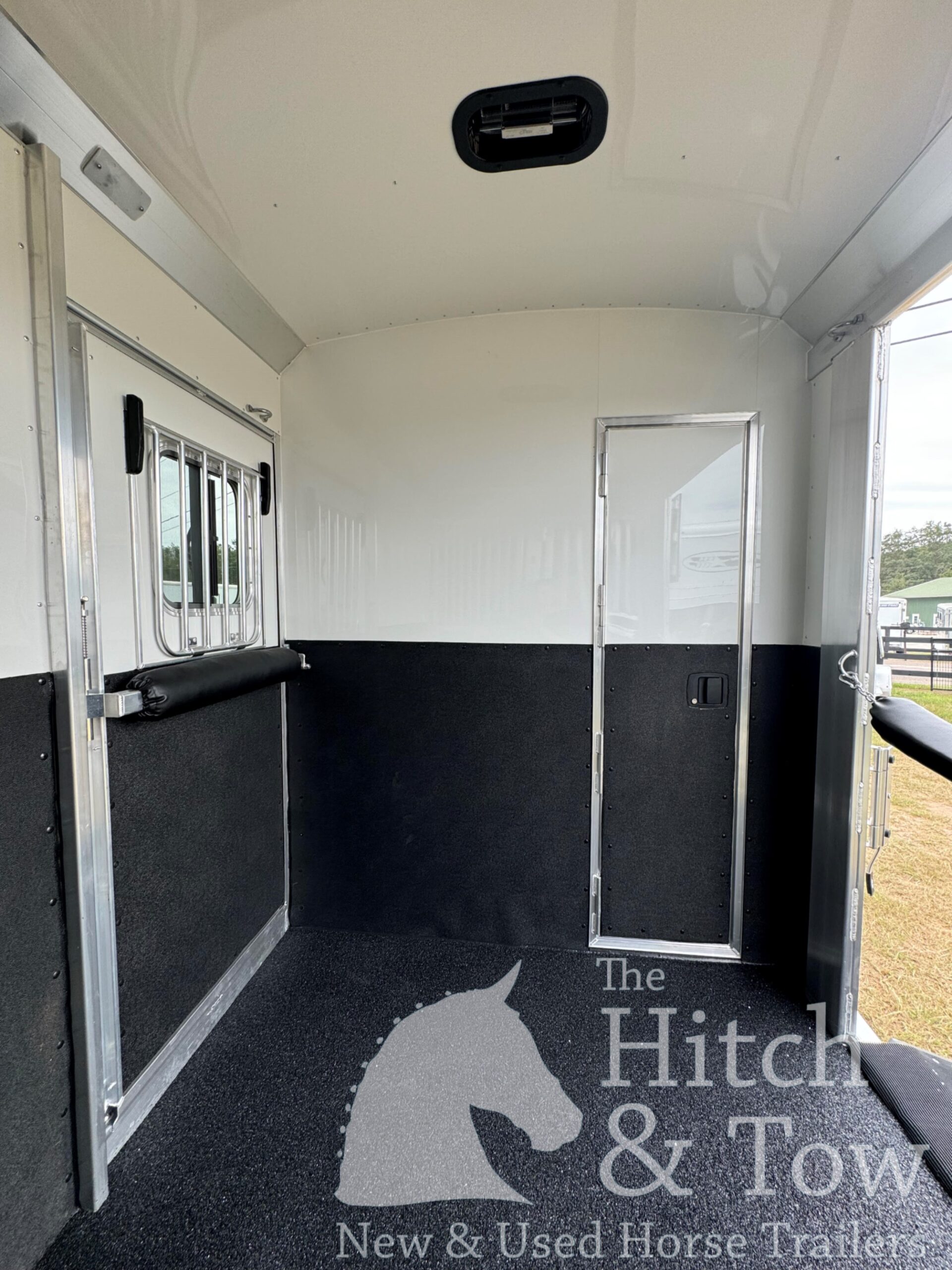 2025 4 STAR  2+1 W/ ROLLING DIVIDER, WERM, 5′ DRESSING ROOM & MORE!! $57,900