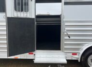 2015 4 STAR 6/8 HORSE HEAD TO HEAD W/ UPGRADES $82,900