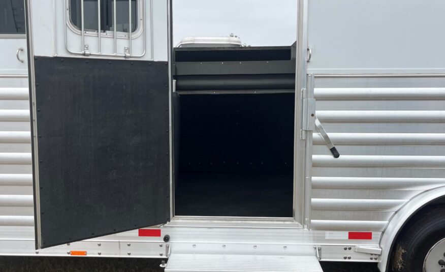 2015 4 STAR 6/8 HORSE HEAD TO HEAD W/ UPGRADES $82,900