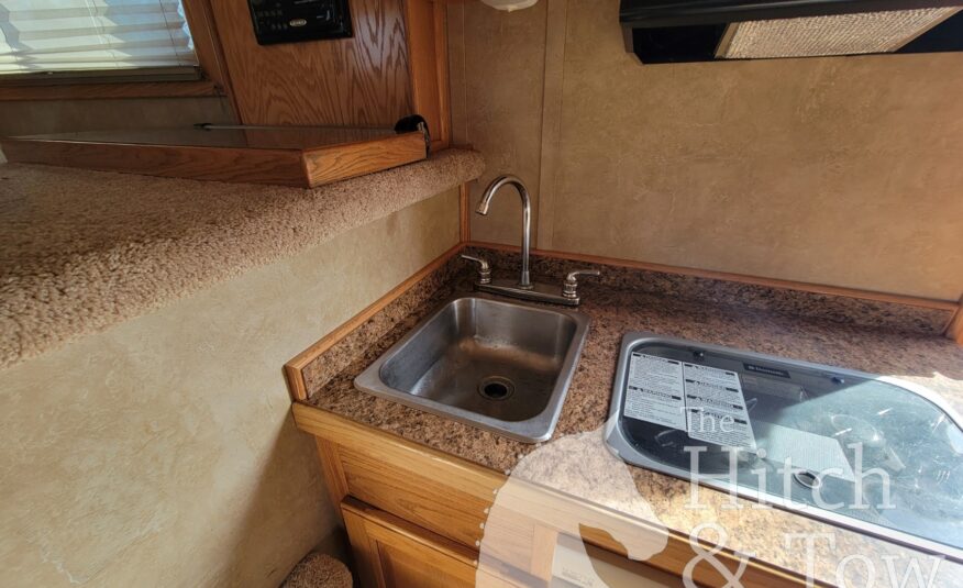 2014 4 STAR 3+1 W/ OPTION TO HAUL 5! 9′ LIVING QUARTERS W/ TONS OF UPGRADES!! $39,900