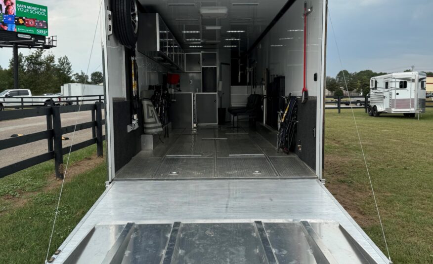 2024 INTECH TRAILER ALL ALUMINUM 42′ ENCLOSED TRAILER $100,900