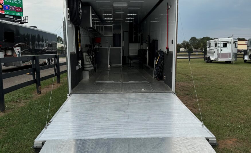 2024 INTECH TRAILER ALL ALUMINUM 42′ ENCLOSED TRAILER $100,900