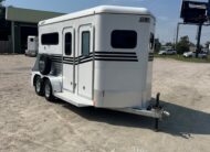 2020 GORE 2 HORSE WITH DRESSING ROOM!! $17,950