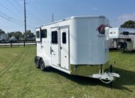 2025 KIEFERBILT KRUISER 2 HORSE BUMPER PULL W/ DRESSING ROOM $21,900