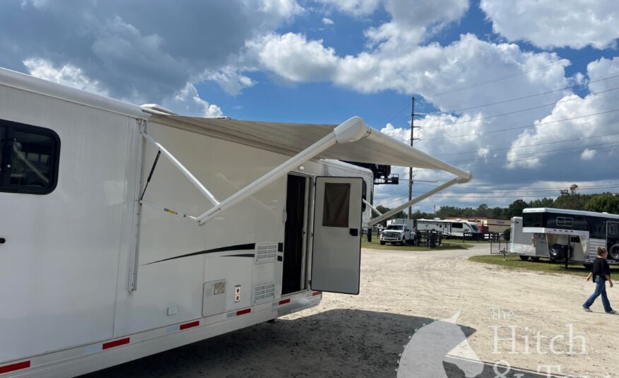 SLIGHTLY USED! 2022 SHADOW 4 HORSE SLANT LOAD LIVING QUARTERS TRAILER W/ UPGRADES $45,900