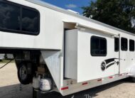 SLIGHTLY USED! 2022 SHADOW 4 HORSE SLANT LOAD LIVING QUARTERS TRAILER W/ UPGRADES $45,900