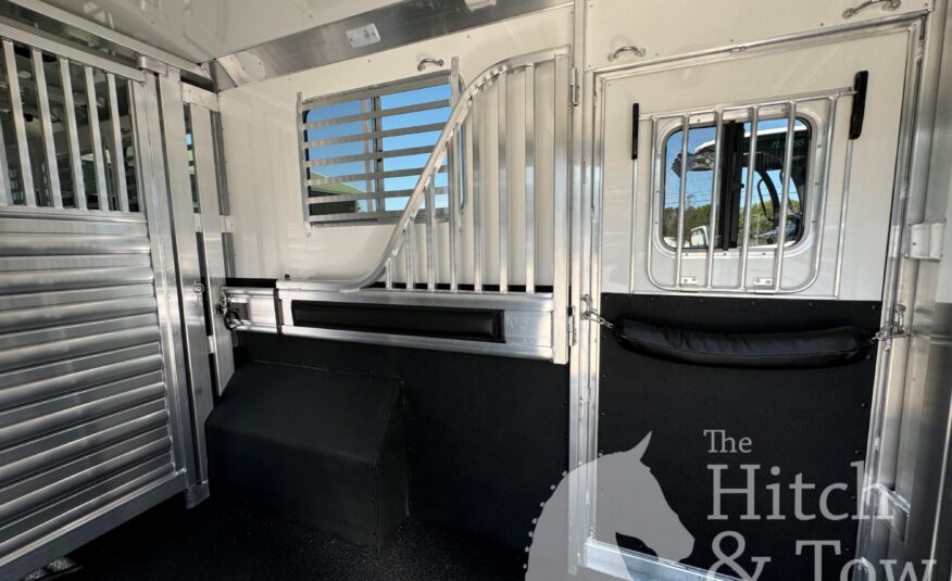 2025 4 STAR 6-8 HORSE HEAD TO HEAD W/ AIR RIDE & MANY UPGRADES $145,900