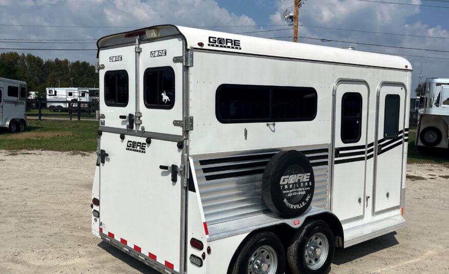 2020 GORE 2 HORSE WITH DRESSING ROOM!! $17,950