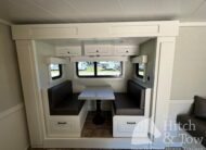 2023 4 STAR DELUXE 4 HORSE W/ 15′ OUTBACK LIVING QUARTERS, TONS OF UPGRADES, & TONS OF STORAGE!! $234,000