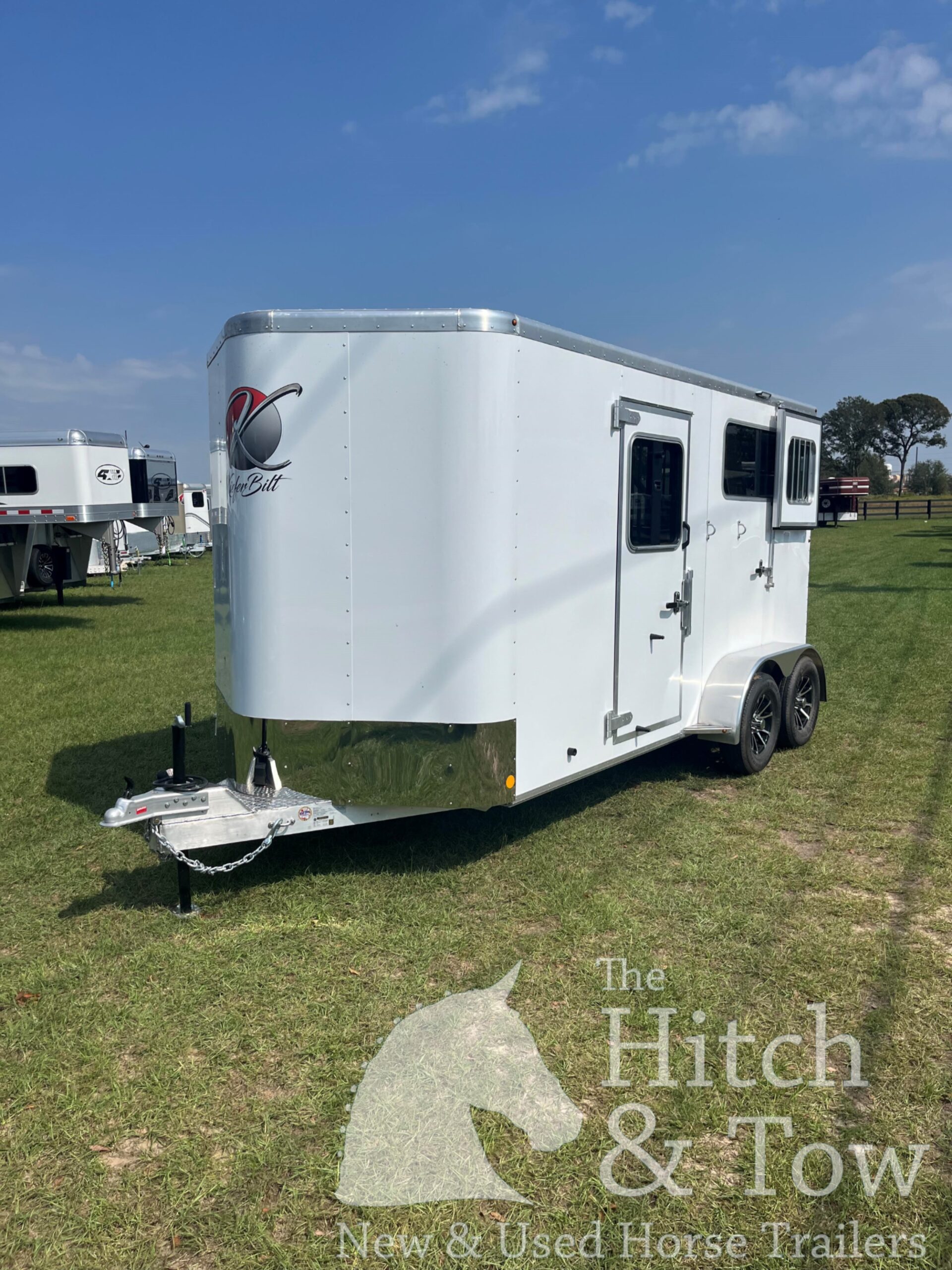 2025 KIEFERBILT KRUISER 2 HORSE BUMPER PULL W/ DRESSING ROOM $21,900