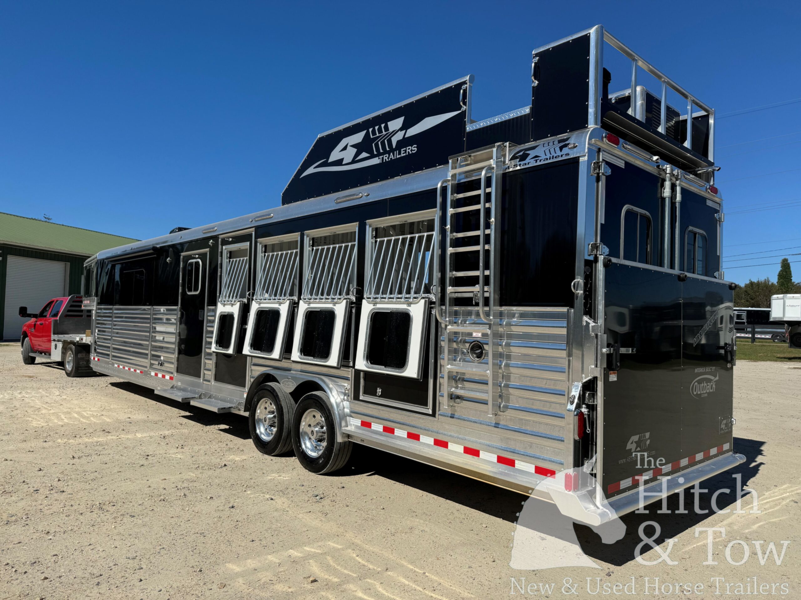 2023 4 STAR DELUXE 4 HORSE W/ 15′ OUTBACK LIVING QUARTERS, TONS OF UPGRADES, & TONS OF STORAGE!! $234,000