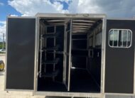 SLIGHTLY USED! 2022 SHADOW 4 HORSE SLANT LOAD LIVING QUARTERS TRAILER W/ UPGRADES $45,900