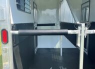 2025 KIEFERBILT KRUISER 2 HORSE BUMPER PULL W/ DRESSING ROOM $21,900