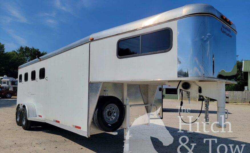 2006 NEWKIRK FAB 4 HORSE GOOSENECK TRAILER $11,900