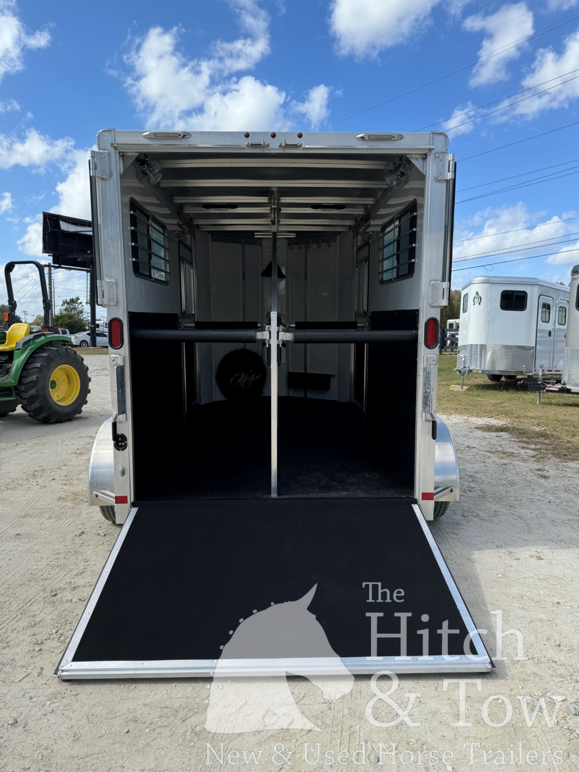 2025 KIEFERBILT KRUISER 2 HORSE BUMPER PULL NO DRESSING ROOM $18,950