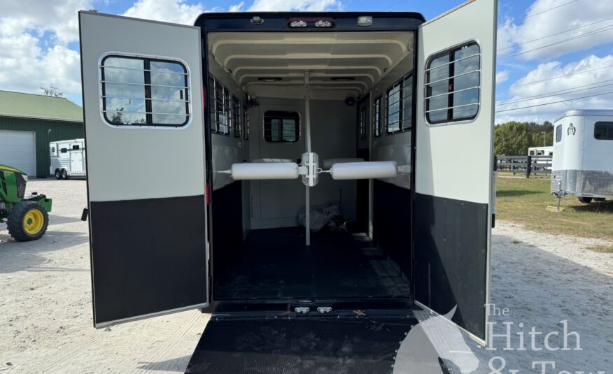 2015 EQUISPIRIT 2 HORSE BUMPER PULL W/ SIDE RAMP $20,000