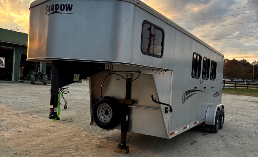 2019 SHADOW 3 HORSE GOOSENECK LOADED WITH OPTIONS! $22,900