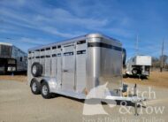 2024 ADAM LIVESTOCK BUMPER PULL W/ ESCAPE DOOR! $13,900