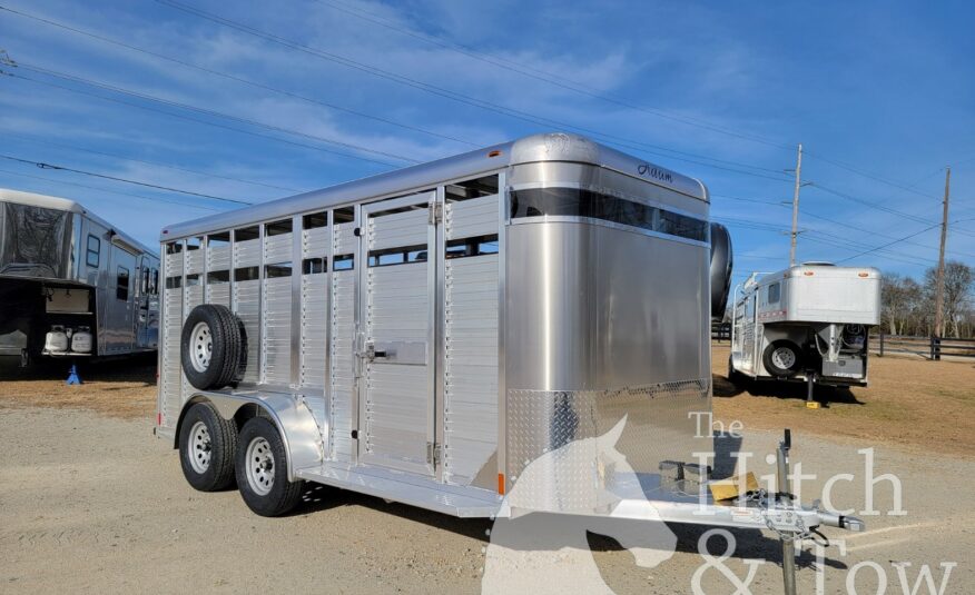 2024 ADAM LIVESTOCK BUMPER PULL W/ ESCAPE DOOR! $13,900