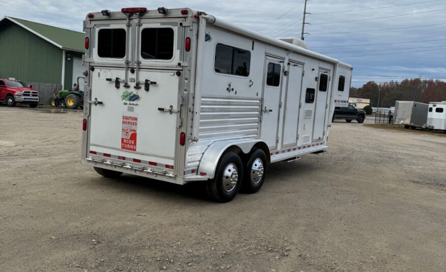 2005 DREAM COACH 2 HORSE STRAIGHT LOAD GOOSENECK WITH 7′ LQ & MID-TACK! $26,500