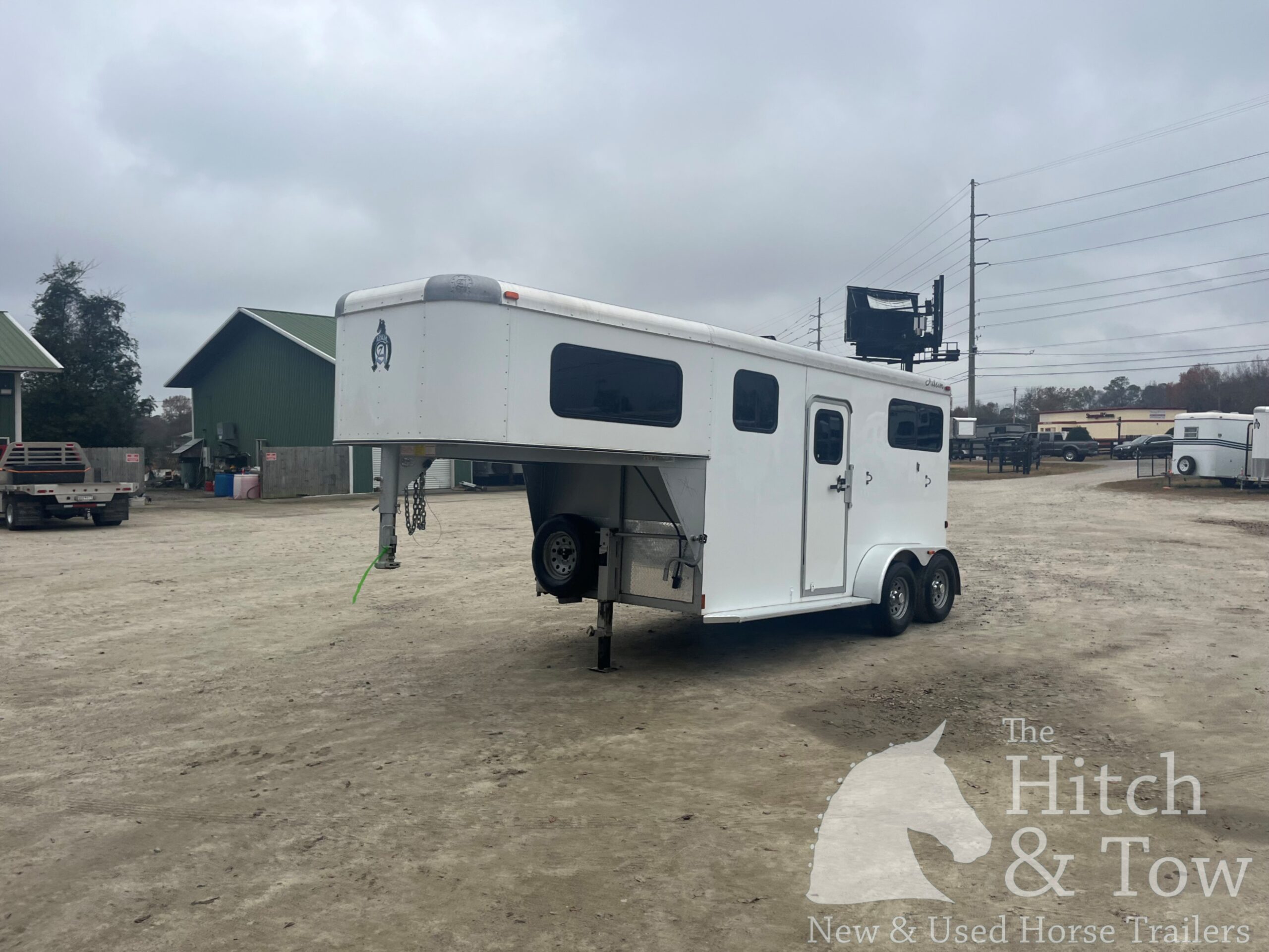 2013 ADAM 2 HORSE GOOSENECK $13,500