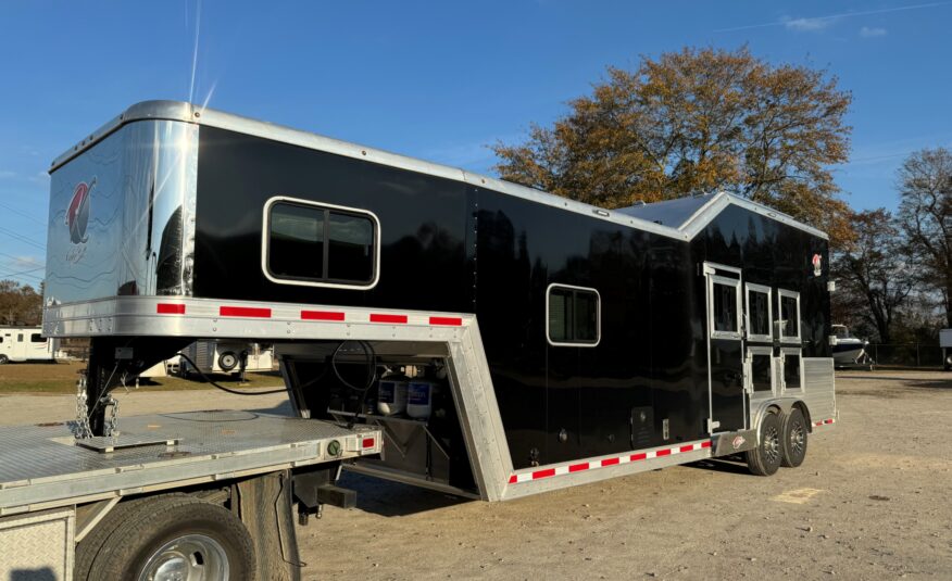 2025 KIEFERBILT 3 HORSE W/ 10′ JBJ CONVERSIONS LIVING QUARTERS, TONS OF UPGRADES, & TONS OF STORAGE!! $124,900