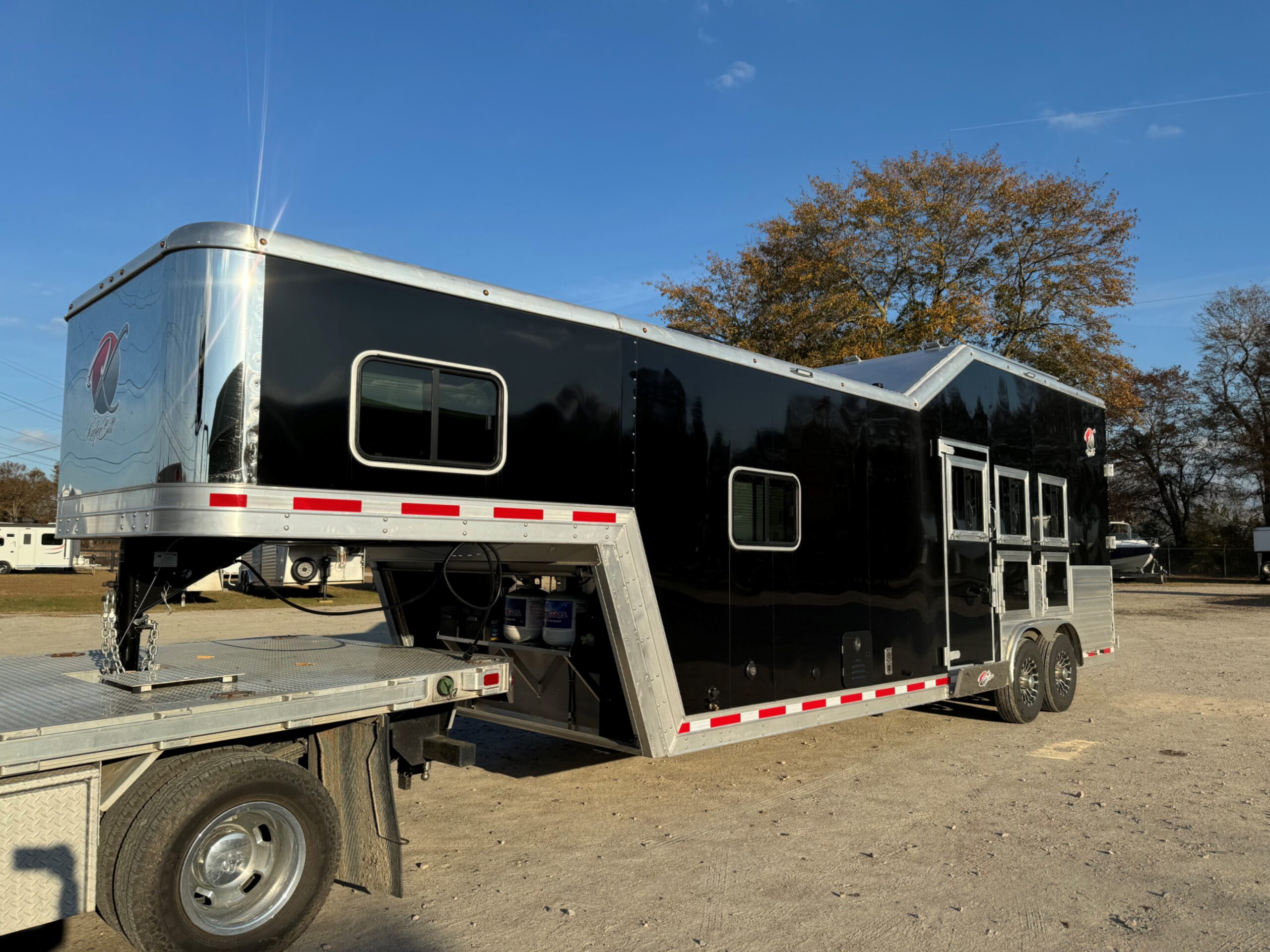 2025 KIEFERBILT 3 HORSE W/ 10′ JBJ CONVERSIONS LIVING QUARTERS, TONS OF UPGRADES, & TONS OF STORAGE!! $109,900