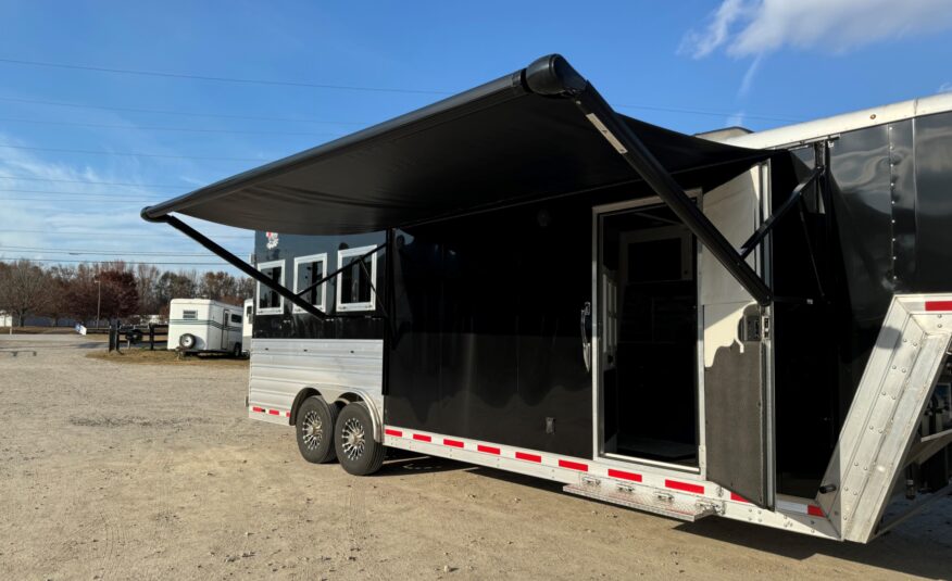 2025 KIEFERBILT 3 HORSE W/ 10′ JBJ CONVERSIONS LIVING QUARTERS, TONS OF UPGRADES, & TONS OF STORAGE!! $124,900