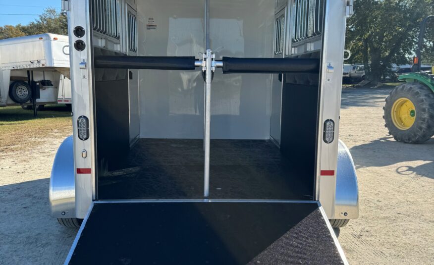 2025 SUNDOWNER CHARTER SE BUMPER PULL 2 HORSE STRAIGHT LOAD w/ GREAT FEATURES! $28,500