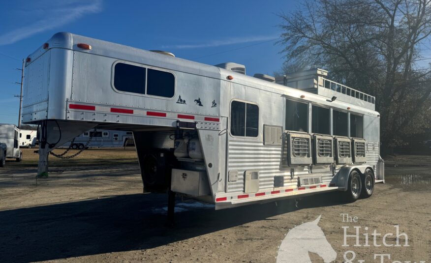 1995 4-STAR 4 HORSE STOCK COMBO w/ LIVING QUARTERS $18,500