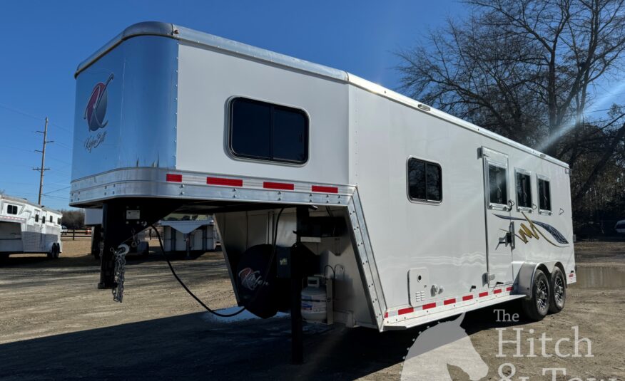 2025 KIEFERBILT 3 HORSE W/ WEEKENDER! $42,900