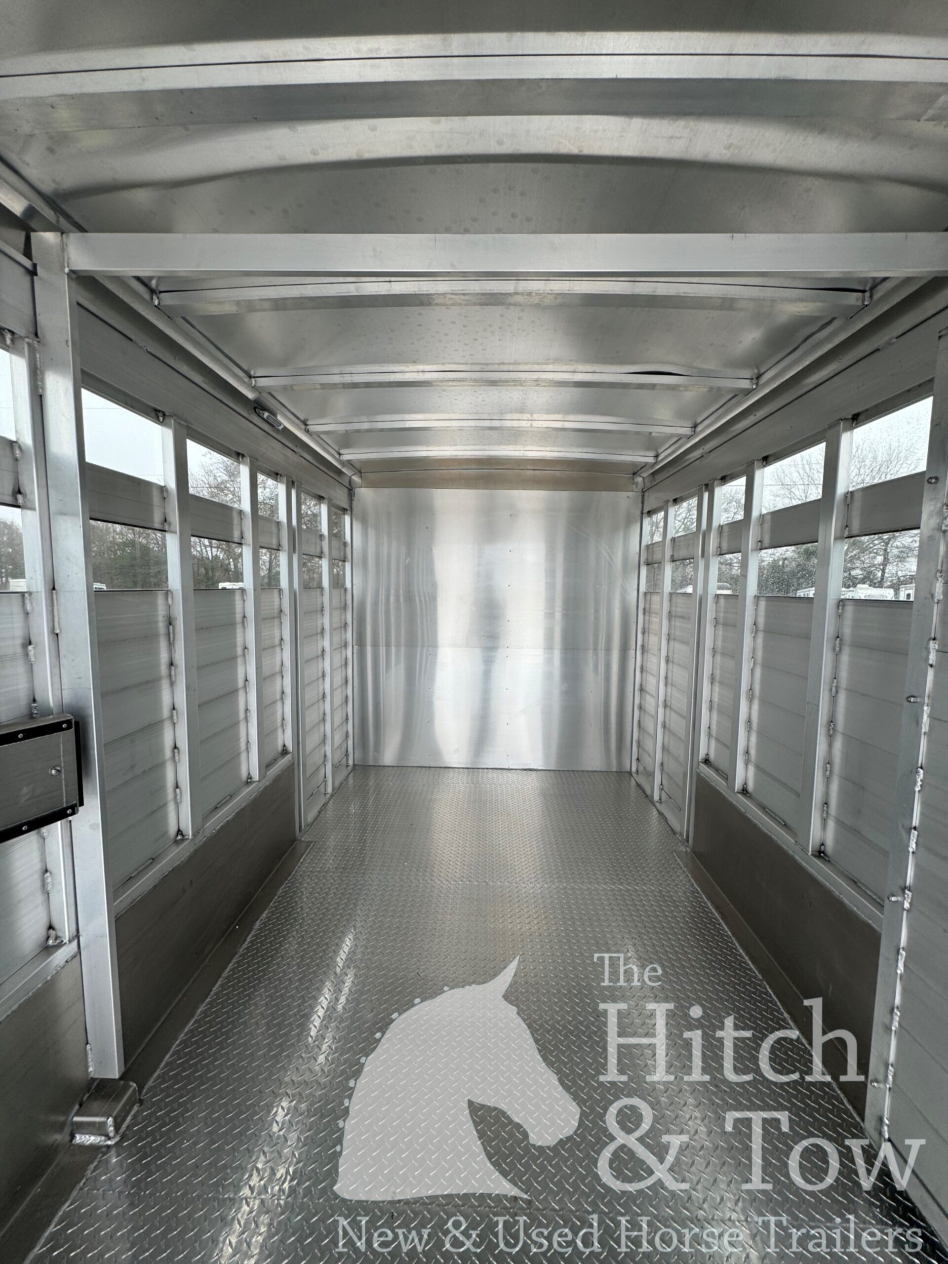 2025 KIEFERBILT STOCK COMBO GOOSENECK W/ MID TACK & DRESSING ROOM!! $42,390