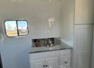 2025 KIEFERBILT 3 HORSE W/ WEEKENDER! $42,900