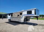 2011 KIEFERBUILT GENESIS S8-SL-2 3 HORSE STRAIGHT LOAD W/ LIVING QUARTERS & MID/TACK!!! $42,500
