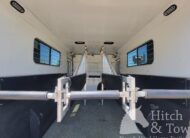 2011 KIEFERBUILT GENESIS S8-SL-2 3 HORSE STRAIGHT LOAD W/ LIVING QUARTERS & MID/TACK!!! $42,500